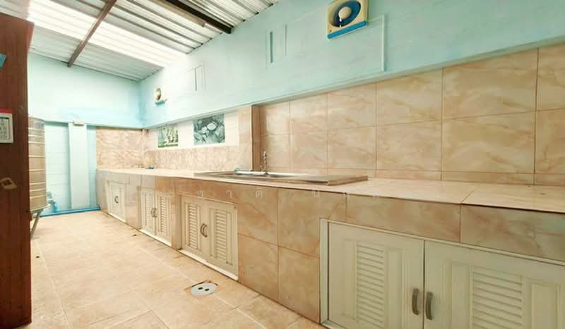 Resorta Watcharapol, Bangkok, Sukhaphiban 5 Road, Soi 10, Tha Rang, Bang Khen, Bangkok, 3 Bedrooms, 185 sqm, Townhouse For Sale, by ชนะชาติ นนท์ตา, 500377309 - DDproperty.com