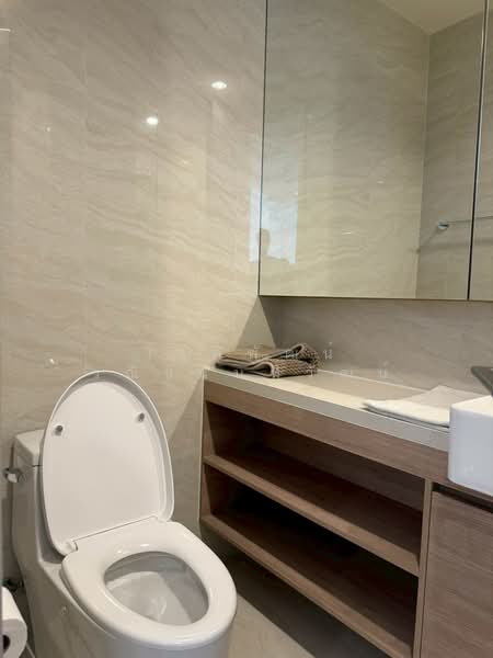 Noble Form Thonglor, Bangkok, Sukhumvit 55, Khlong Tan Nua, Watthana, Bangkok, 2 Bedrooms, 74 sqm, Condo For Sale, by โชติพัฒน์ วณิชนันทิวัฒน์, 500377325 - DDproperty.com