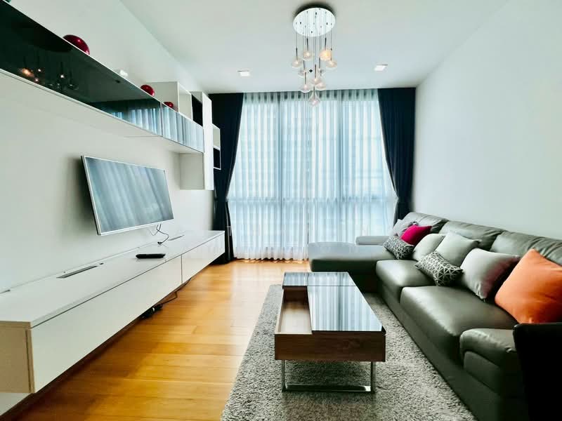 Hyde Sukhumvit 13, Bangkok, 13 Sukhumvit Road, Khlongtoei Nua, Watthana, Bangkok, 2 Bedrooms, 77 sqm, Condo For Rent, by Natthapong Laomahong, 500377410 - DDproperty.com