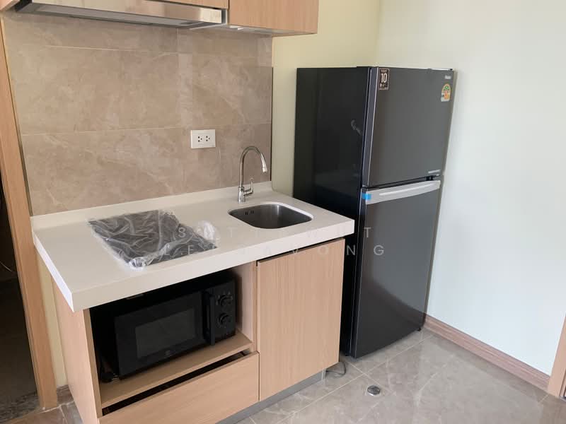 Regal Sathon-Naradhiwas, Bangkok, Naradhiwas Rajanagarindra Road, Thung Maha Mek, Sathon, Bangkok, 1 Bedroom, 35 sqm, Condo For Rent, by Settawut Leenavong, 500377429 - DDproperty.com
