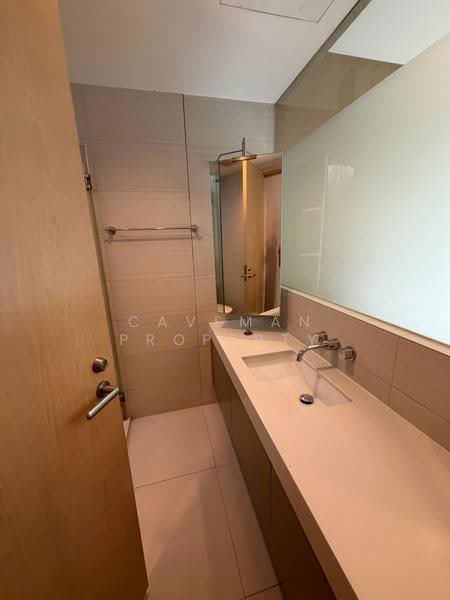 Siri At Sukhumvit, Bangkok, 902 Sukhumvit Road, Phra Kanong, Khlong Toei, Bangkok, 1 Bedroom, 52 sqm, Condo For Rent, by Caveman Property, 500377518 - DDproperty.com