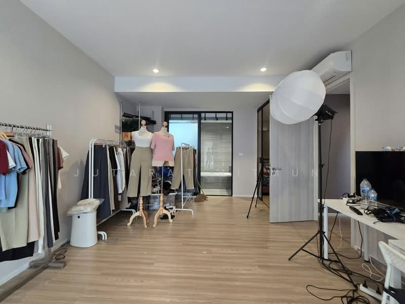 Nirvana Define Srinakarin-Rama 9, Bangkok, Srinakarin - Rom Klao Road, Saphan Sung, Bangkok, 3 Bedrooms, 190 sqm, Townhouse For Sale, by Jutarat Jitmun, 500377535 - DDproperty.com