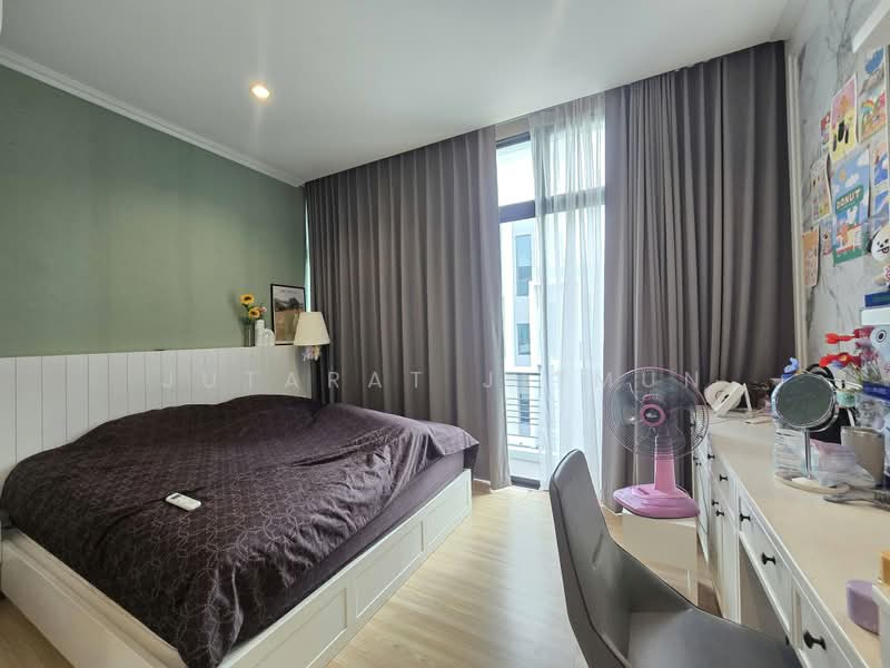 Nirvana Define Srinakarin-Rama 9, Bangkok, Srinakarin - Rom Klao Road, Saphan Sung, Bangkok, 3 Bedrooms, 190 sqm, Townhouse For Sale, by Jutarat Jitmun, 500377535 - DDproperty.com