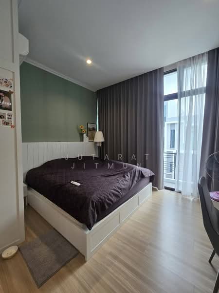 Nirvana Define Srinakarin-Rama 9, Bangkok, Srinakarin - Rom Klao Road, Saphan Sung, Bangkok, 3 Bedrooms, 190 sqm, Townhouse For Sale, by Jutarat Jitmun, 500377535 - DDproperty.com