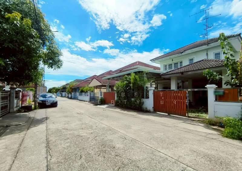 พาราไดซ์ การ์เด้นท์ ร่มเกล้า, Bangkok, Khlong Sam Prawet, Lat Krabang, Bangkok, 4 Bedrooms, 150 sqm, Single Detached House For Sale, by The Best Property ย้งยี้, 500377575 - DDproperty.com