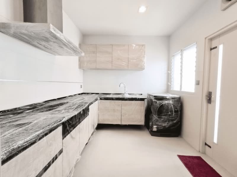 Mantana Westgate, Nonthaburi, Kanchanapisek Road, Bang Rak Pattana, Bang Bua Thong, Nonthaburi, 4 Bedrooms, 286 sqm, Single Detached House For Sale, by จิระเมศร์ วราสิทธิ์สิริ, 500377588 - DDproperty.com
