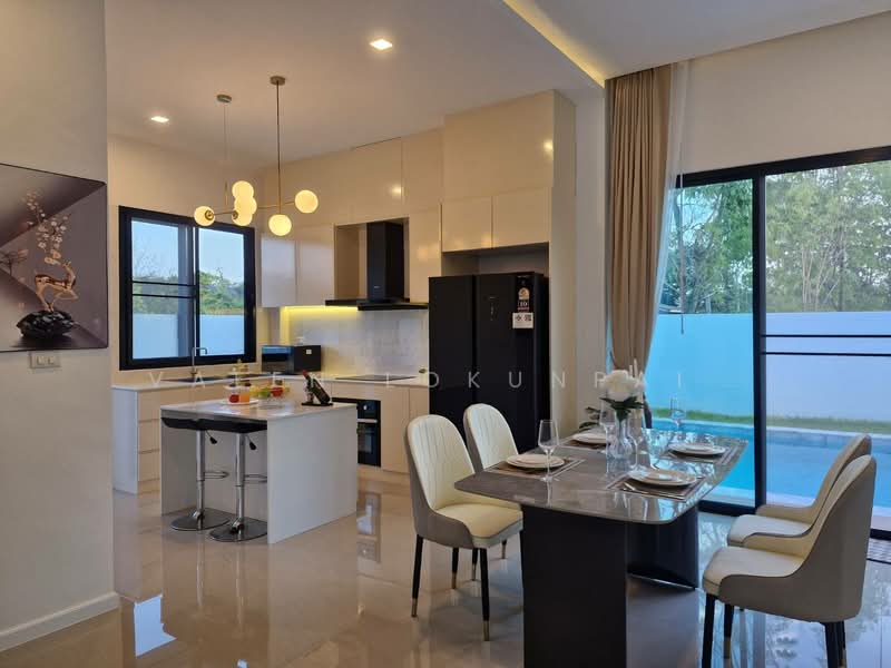 undefined, ชลบุรี, โป่ง, บางละมุง, ชลบุรี, 240 ตร.ม., วิลล่า ขาย, โดย Valen Lokunpai , 500377594 - DDproperty.com