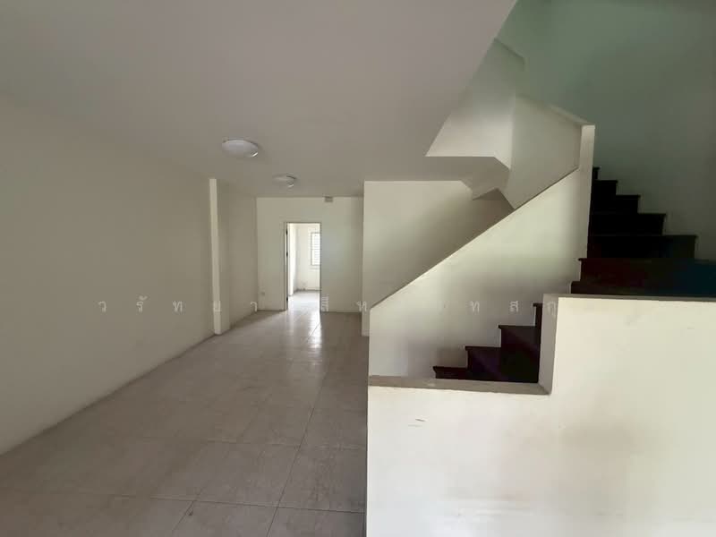 ลาดพร้าว80แยก16, Bangkok, Wang Thonglang, Bangkok, 4 Bedrooms, 137 sqm, Townhouse For Rent, by วรัทยา สีหนาทสกุล, 500377595 - DDproperty.com