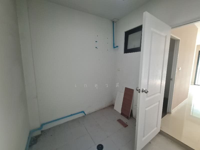 The Trop Urban Motorway-Ladkrabang, Bangkok, Phatthana Rd,, Thab Yao, Lat Krabang, Bangkok, 3 Bedrooms, 140 sqm, Townhouse For Sale, by เกตุวดี, 500377613 - DDproperty.com