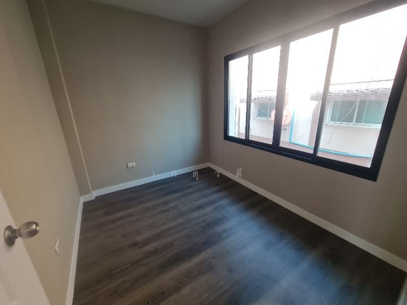 The Trop Urban Motorway-Ladkrabang, Bangkok, Phatthana Rd,, Thab Yao, Lat Krabang, Bangkok, 3 Bedrooms, 140 sqm, Townhouse For Sale, by เกตุวดี, 500377613 - DDproperty.com