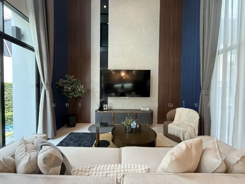 The Master Ratchapruek-Maha Chesadabodindranusorn Bridge, Nonthaburi, Yotha Thikan Road, Bang Krang, Muang Nonthaburi, Nonthaburi, 3 Bedrooms, 350 sqm, Single Detached House For Rent, by ปรินทร์ญาดา ชิณโชติ, 500377700 - DDproperty.com