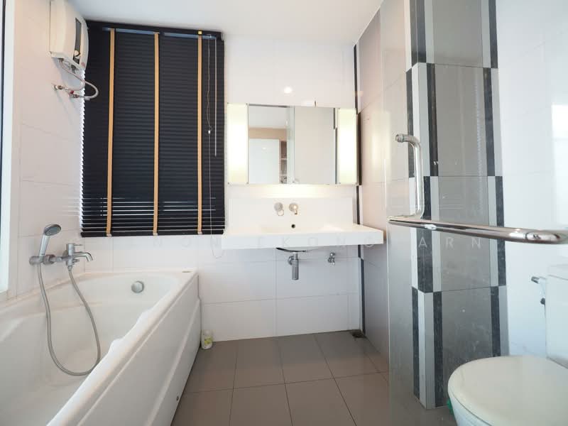 Rhythm Ratchada, Bangkok, 558 Ratchadaphisek Road, Samsen Nok, Huai Khwang, Bangkok, 2 Bedrooms, 74 sqm, Condo For Rent, by Chanon Ekongkarn, 500377747 - DDproperty.com