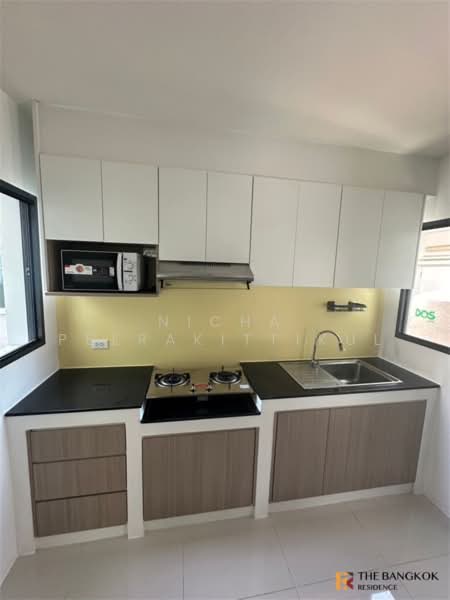 Centro Bangna, Samut Prakan, 111 Soi 3, Bang Kaeo, Bang Plee, Samut Prakan, 4 Bedrooms, 209 sqm, Single Detached House For Rent, by Nicha Peerakittikul, 500377777 - DDproperty.com
