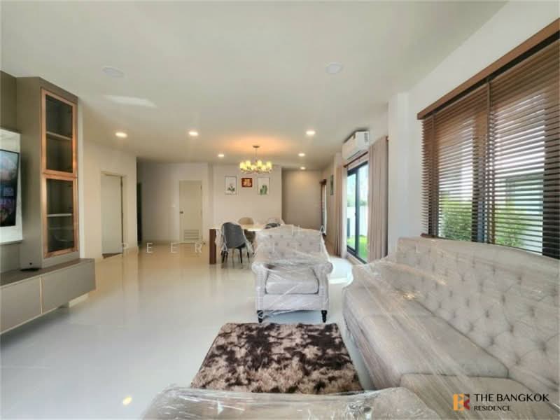 Centro Bangna, Samut Prakan, 111 Soi 3, Bang Kaeo, Bang Plee, Samut Prakan, 4 Bedrooms, 209 sqm, Single Detached House For Rent, by Nicha Peerakittikul, 500377777 - DDproperty.com