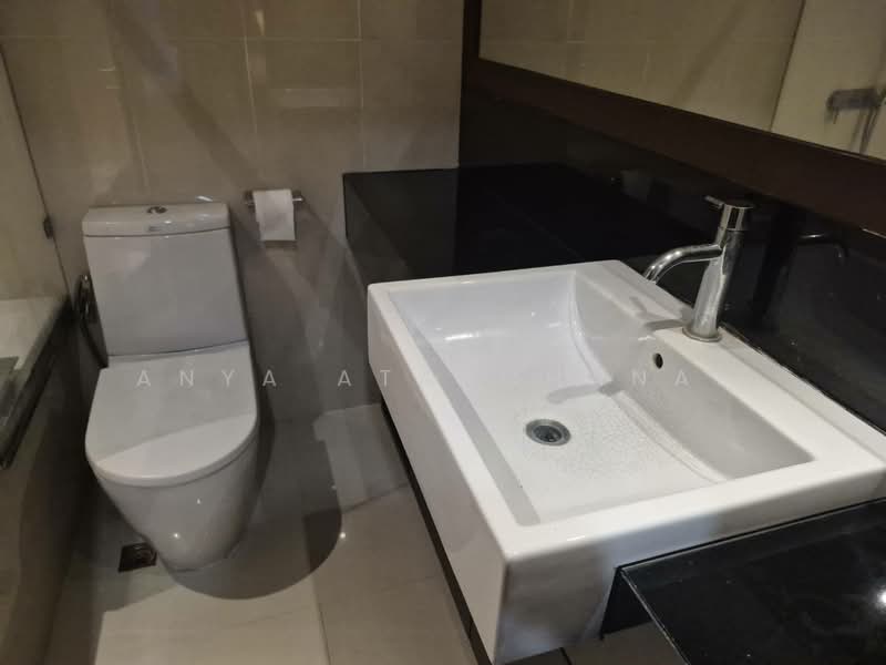 Sathorn Gardens, Bangkok, 39 South Sathorn Road, Thung Maha Mek, Sathon, Bangkok, 2 Bedrooms, 78 sqm, Condo For Sale, by Anya Atarchanai, 500377784 - DDproperty.com