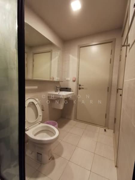 The Base Sukhumvit 50, Bangkok, Soi Roem Charoen 1, Sukhumvit 50 Road, Phra Kanong, Khlong Toei, Bangkok, 1 Bedroom, 35 sqm, Condo For Rent, by Chanon Ekongkarn, 500377817 - DDproperty.com