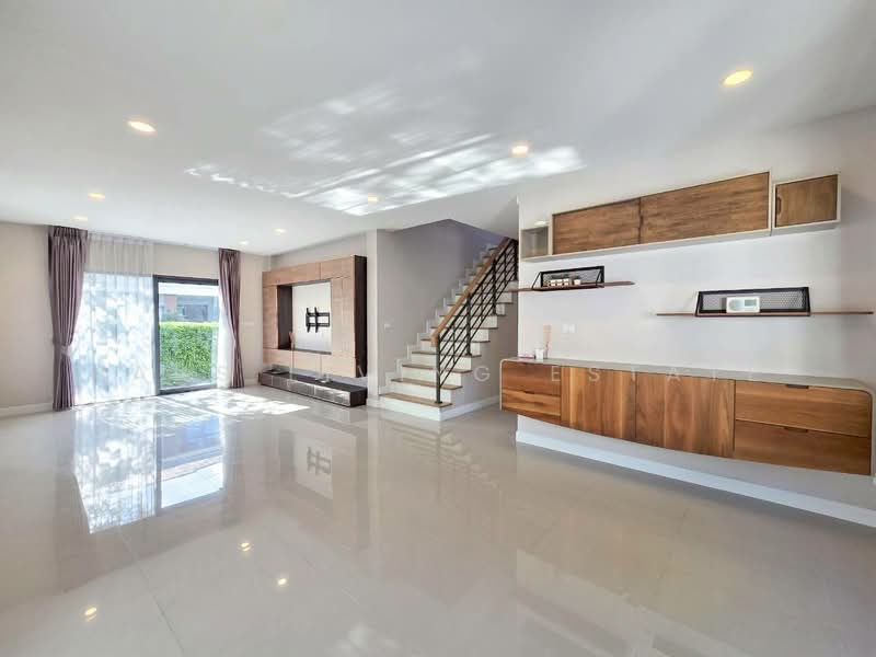 Centro Maha Chesadabodindranusorn Bridge 2, Nonthaburi, Sai Ma, Muang Nonthaburi, Nonthaburi, 3 Bedrooms, 175 sqm, Single Detached House For Sale, by Haus Living Estate, 500377826 - DDproperty.com