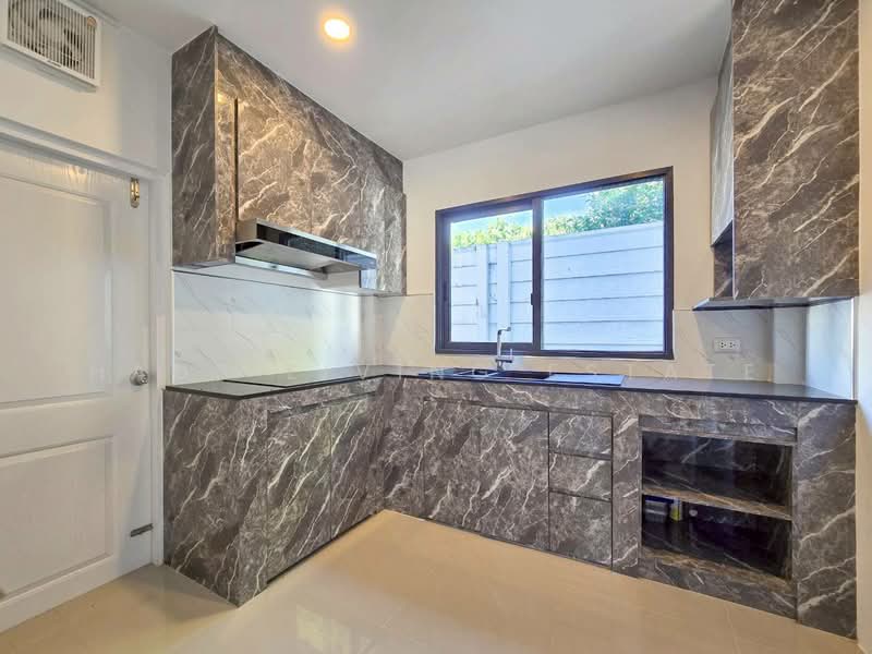 Centro Maha Chesadabodindranusorn Bridge 2, Nonthaburi, Sai Ma, Muang Nonthaburi, Nonthaburi, 3 Bedrooms, 175 sqm, Single Detached House For Sale, by Haus Living Estate, 500377826 - DDproperty.com