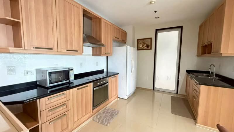 The Madison, Bangkok, Sukhumvit 41, Khlong Tan Nua, Watthana, Bangkok, 2 Bedrooms, 118 sqm, Condo For Rent, by Anya Atarchanai, 500377841 - DDproperty.com