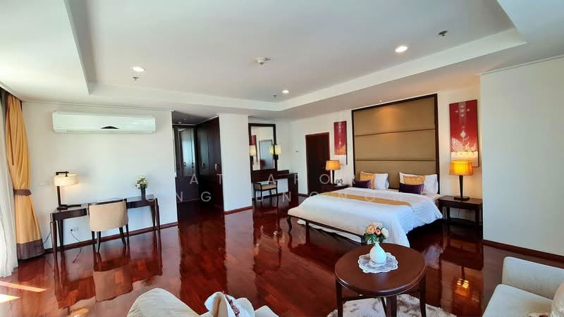 Piyathip Place, Bangkok, 24 Soi Prommitr, Khlong Tan Nua, Watthana, Bangkok, 3 Bedrooms, 289 sqm, Apartment For Rent, by Pattaporn Yongsungnone, 500377847 - DDproperty.com