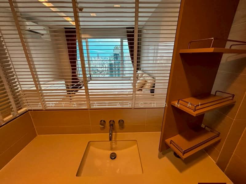 Siri At Sukhumvit, Bangkok, 902 Sukhumvit Road, Phra Kanong, Khlong Toei, Bangkok, 1 Bedroom, 52 sqm, Condo For Rent, by Anya Atarchanai, 500377883 - DDproperty.com