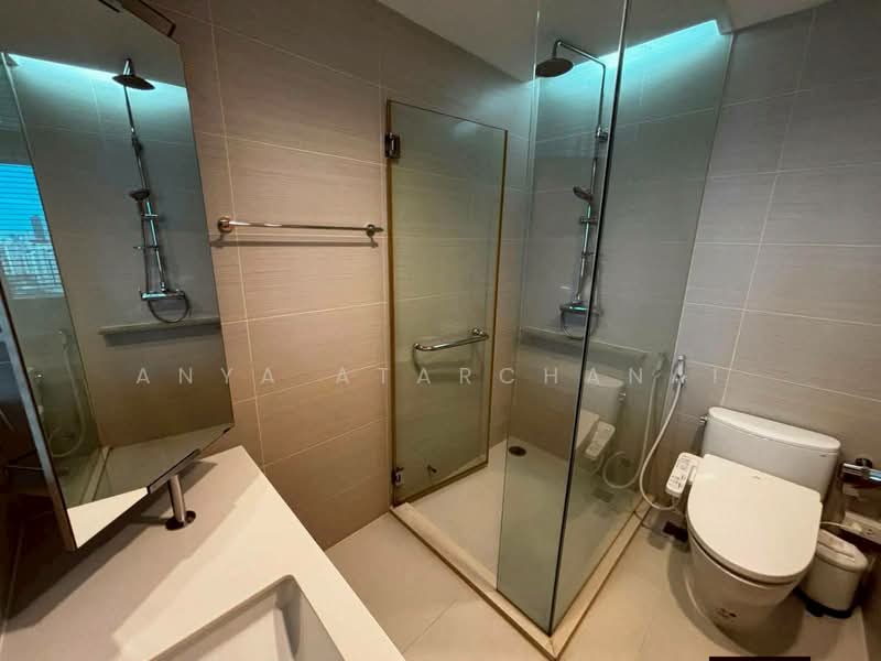 Siri At Sukhumvit, Bangkok, 902 Sukhumvit Road, Phra Kanong, Khlong Toei, Bangkok, 1 Bedroom, 52 sqm, Condo For Rent, by Anya Atarchanai, 500377883 - DDproperty.com