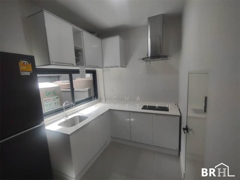 Baan Klang Muang Ramintra 83 Station, Bangkok, 16 Kanchanaphisek Road, Ram Inthra, Khan Na Yao, Bangkok, 4 Bedrooms, 218 sqm, Townhouse For Rent, by Nicha Peerakittikul, 500377891 - DDproperty.com