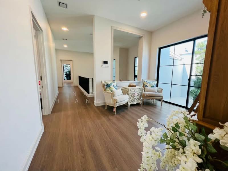 Nantawan Rama 9 - New Krungthepkreetha, Bangkok, Saphan Sung, Bangkok, 4 Bedrooms, 385 sqm, Single Detached House For Sale, by Natthida Thianchaianan, 500377899 - DDproperty.com