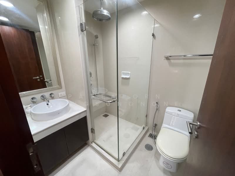 The Oleander, Bangkok, 44 Soi Sukhumvit 11, Khlongtoei Nua, Watthana, Bangkok, 2 Bedrooms, 125 sqm, Condo For Rent, by Pattaporn Yongsungnone, 500377916 - DDproperty.com