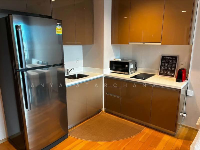 Siri At Sukhumvit, Bangkok, 902 Sukhumvit Road, Phra Kanong, Khlong Toei, Bangkok, 1 Bedroom, 52 sqm, Condo For Rent, by Anya Atarchanai, 500377951 - DDproperty.com