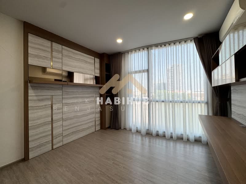 Rhythm Ekkamai, Bangkok, 11 Soi Sukhumvit 63, Khlongtoei Nua, Watthana, Bangkok, 2 Bedrooms, 70 sqm, Condo For Sale, by Keerati Benjasupawan, 500377972 - DDproperty.com
