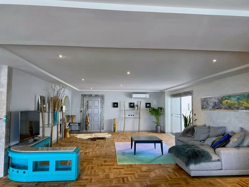Regent On The Park 3, Bangkok, 185 Soi Sukhumvit 39 Sukhumvit Road, Khlong Tan Nua, Watthana, Bangkok, 3 Bedrooms, 255 sqm, Condo For Rent, by Suchira Teshasamphan, 500377982 - DDproperty.com