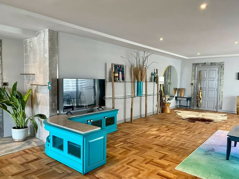 Regent On The Park 3, Bangkok, 185 Soi Sukhumvit 39 Sukhumvit Road, Khlong Tan Nua, Watthana, Bangkok, 3 Bedrooms, 255 sqm, Condo For Rent, by Suchira Teshasamphan, 500377982 - DDproperty.com