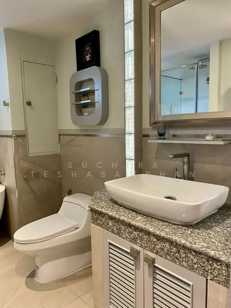Regent On The Park 3, Bangkok, 185 Soi Sukhumvit 39 Sukhumvit Road, Khlong Tan Nua, Watthana, Bangkok, 3 Bedrooms, 255 sqm, Condo For Rent, by Suchira Teshasamphan, 500377982 - DDproperty.com