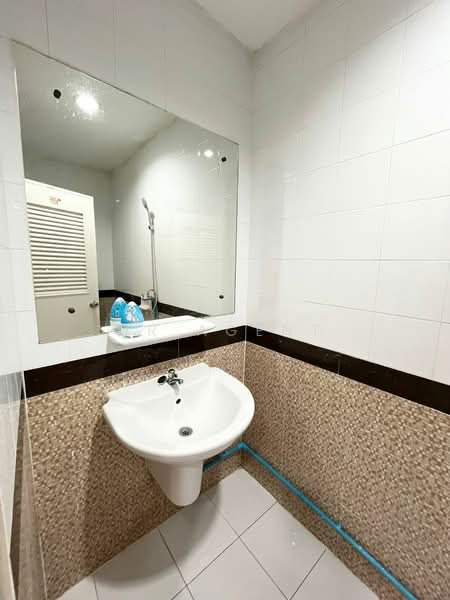 ทาวน์เฮาส์ 3 ชั้น รามอินทรา 34 แยก 10, กรุงเทพ, ท่าแร้ง, บางเขน, กรุงเทพ, 200 ตร.ม., ทาวน์เฮ้าส์ ให้เช่า, โดย NR AGENT, 500378012 - DDproperty.com