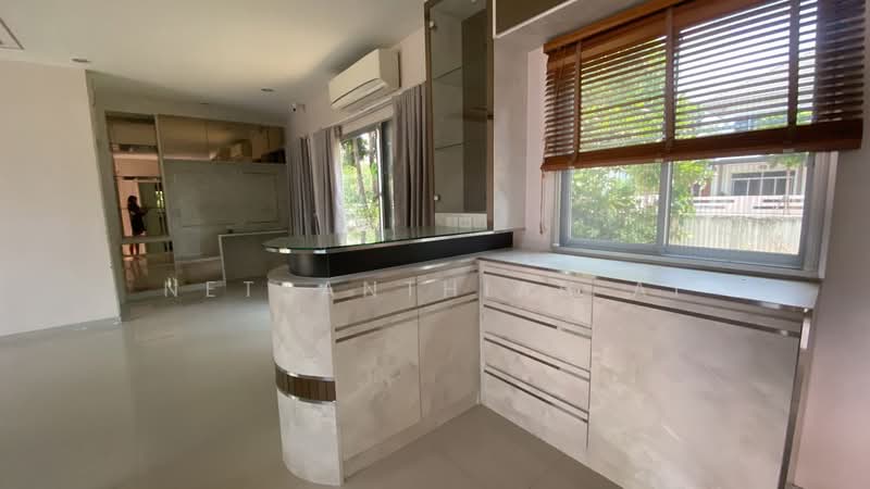 Villa Nova Thepharak, Samut Prakan, Bangphli Yai, Bang Plee, Samut Prakan, 4 Bedrooms, 200 sqm, Single Detached House For Sale, by Netsanthiah Ai, 500378024 - DDproperty.com