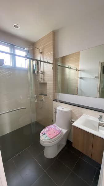 Villa Nova Thepharak, Samut Prakan, Bangphli Yai, Bang Plee, Samut Prakan, 4 Bedrooms, 200 sqm, Single Detached House For Sale, by Netsanthiah Ai, 500378024 - DDproperty.com