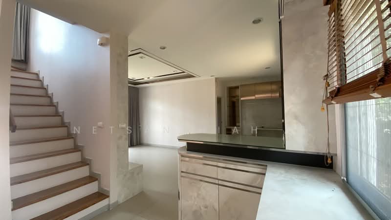 Villa Nova Thepharak, Samut Prakan, Bangphli Yai, Bang Plee, Samut Prakan, 4 Bedrooms, 200 sqm, Single Detached House For Sale, by Netsanthiah Ai, 500378024 - DDproperty.com