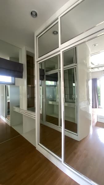 Villa Nova Thepharak หมู่บ้านวิลล่า โนวา เทพารักษ์, สมุทรปราการ, บางพลีใหญ่, บางพลี, สมุทรปราการ, 200 ตร.ม., บ้านเดี่ยว ขาย, โดย Netsanthiah Ai, 500378024 - DDproperty.com