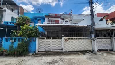 ขาย - Moobaan Chalathorn Soi Sathu Pradit 57 : หมู่บ้านชลาธร ซอยสาธุประดิษฐ์ 57, กรุงเทพ