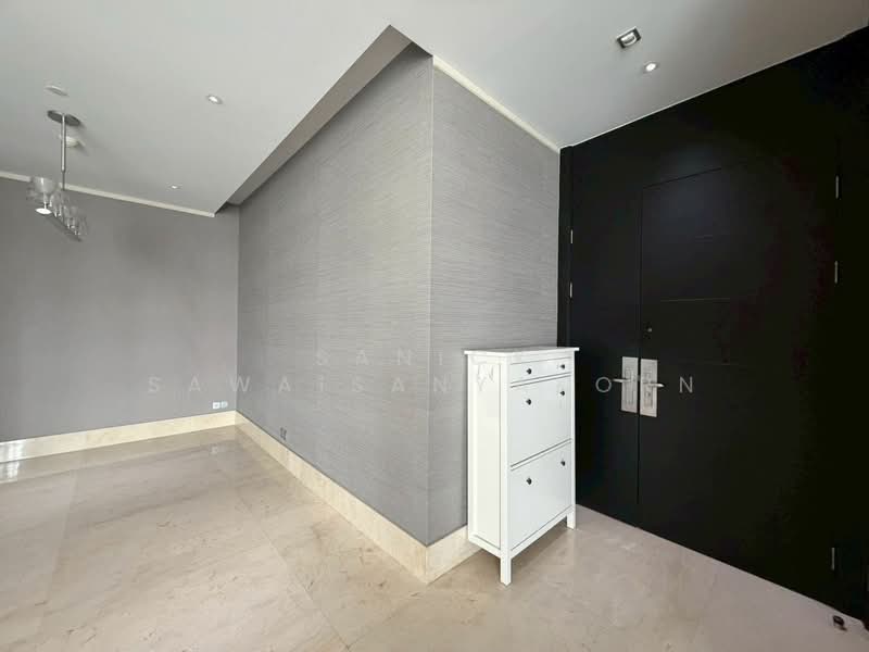 The Infinity, Bangkok, 98 Narathiwatratchanakharin Road, Silom, Bang Rak, Bangkok, 2 Bedrooms, 98 sqm, Condo For Rent, by Sanick Sawaisanyakorn, 500378097 - DDproperty.com