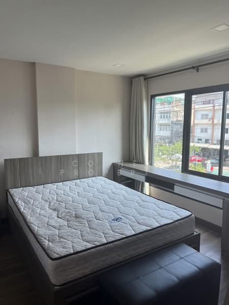 SUN CITY MRT Yaek Fai Chai, Bangkok, Soi Charan Sanitwong 29/1, Bang Khun Sri, Bangkok Noi, Bangkok, 1 Bedroom, 30 sqm, Condo For Rent, by Connex Property, 500378098 - DDproperty.com