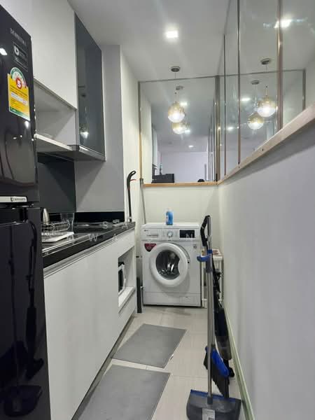 Sky Walk Residences, Bangkok, 1599 Sukhumvit Road, Phra Kanong Nua, Watthana, Bangkok, 1 Bedroom, 52 sqm, Condo For Rent, by Sanick Sawaisanyakorn, 500378103 - DDproperty.com