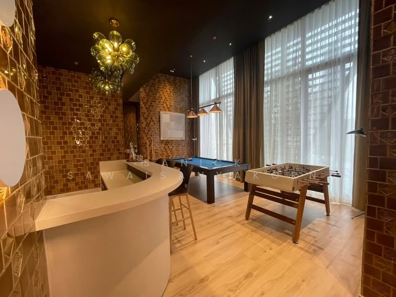 Noble State 39, Bangkok, 35 Soi Sukhumvit 39, Khlong Tan Nua, Watthana, Bangkok, 1 Bedroom, 35 sqm, Condo For Rent, by Sanick Sawaisanyakorn, 500378123 - DDproperty.com