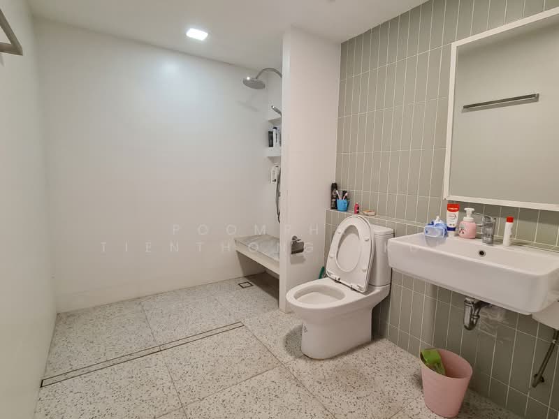 undefined, Bangkok, Hua Mak, Bang Kapi, Bangkok, 5 Bedrooms, 300 sqm, Single Detached House For Sale, by Poomphat Tienthongsakul, 500378165 - DDproperty.com