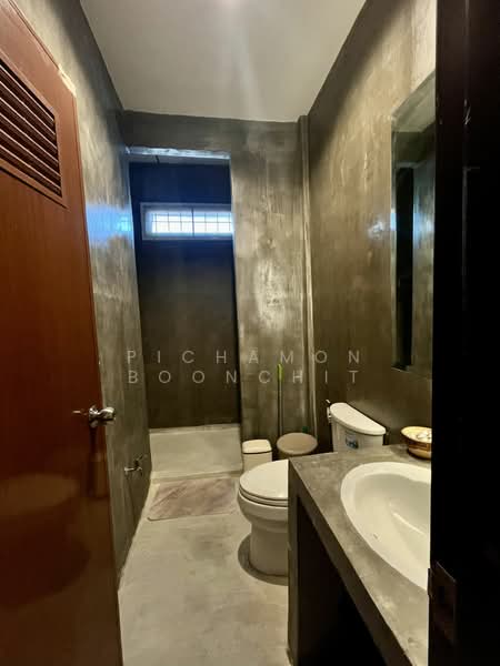 3-BR Townhouse, Bangkok, Lat Phrao, Bangkok, 3 Bedrooms, 150 sqm, Townhouse For Sale, by Pichamon Boonchit, 500378168 - DDproperty.com