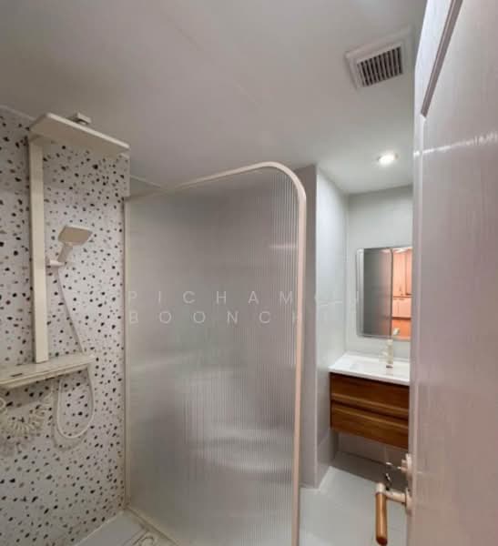 Commonwealth Pinklao, Bangkok, 159 Charansanitwong Road, Bang Bamru, Bang Phlat, Bangkok, 1 Bedroom, 59 sqm, Condo For Sale, by Pichamon Boonchit, 500378205 - DDproperty.com