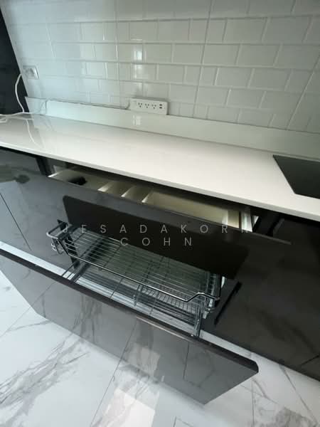 undefined, Bangkok, Nong Kang Plu, Nong Khaem, Bangkok, 4 Bedrooms, 325 sqm, Townhouse For Sale, by Jesadakorn Cohn, 500378296 - DDproperty.com