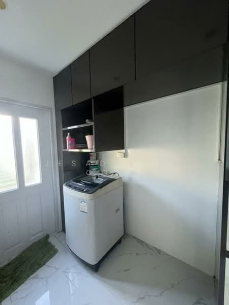 undefined, Bangkok, Nong Kang Plu, Nong Khaem, Bangkok, 4 Bedrooms, 325 sqm, Townhouse For Sale, by Jesadakorn Cohn, 500378296 - DDproperty.com