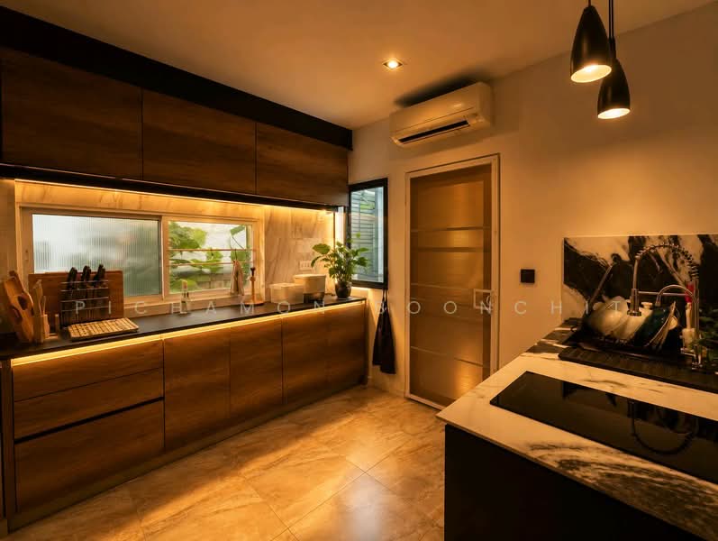 undefined, Bangkok, Thung Khru, Bangkok, 4 Bedrooms, 325 sqm, Single Detached House For Sale, by Pichamon Boonchit, 500378300 - DDproperty.com